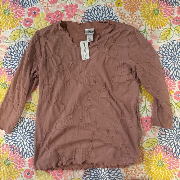 Haystacks Tops - NWT small haystacks 3/4 sleeve top